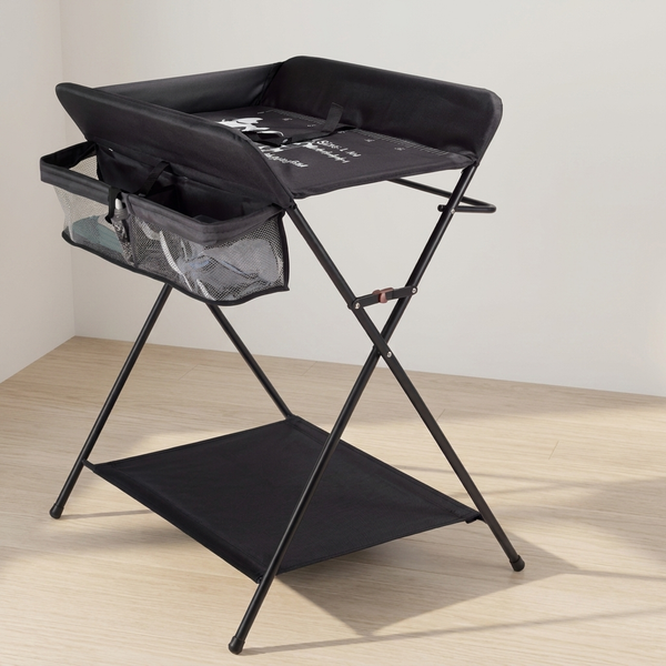 Table à langer pliable Langéo avec rangements intégrés